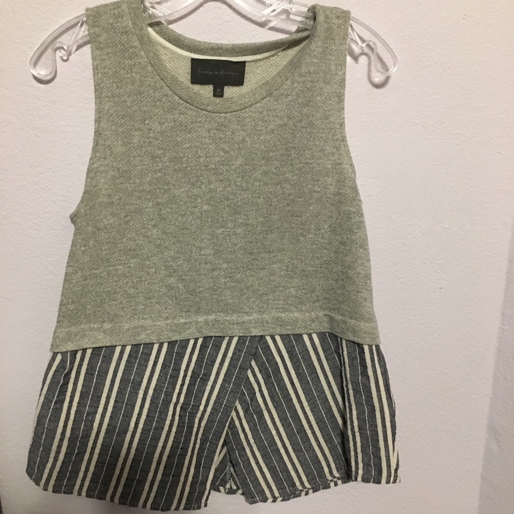Sunday in Brooklyn Sz Med blousy tank